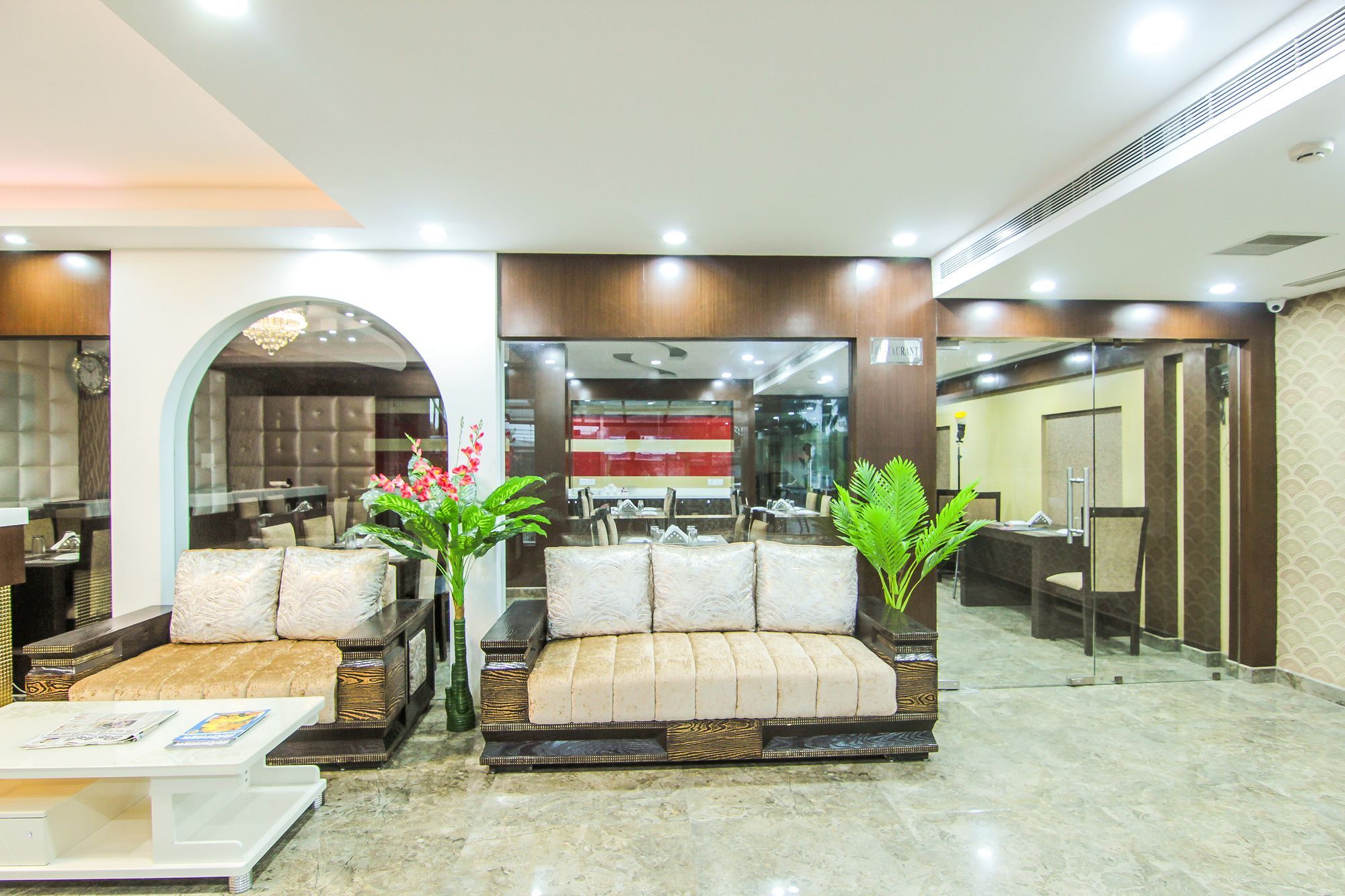 Hotel SS Grand Lucknow Exterior foto