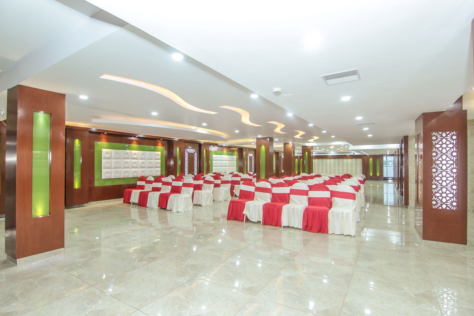 Hotel SS Grand Lucknow Exterior foto